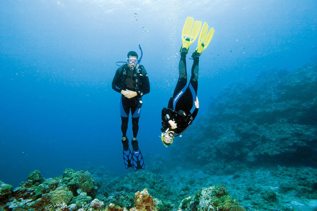 the best PADI Peak Performance Buoyancy Course with Diving Guru