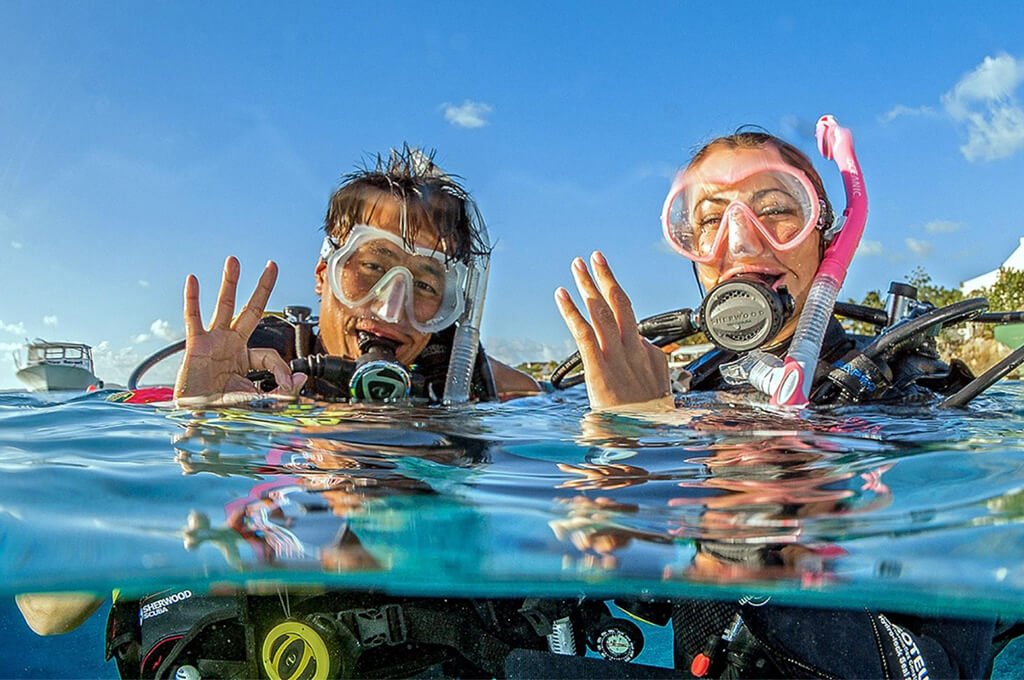 PADI Open Water Diver course with Divinguru in Sri Lanka