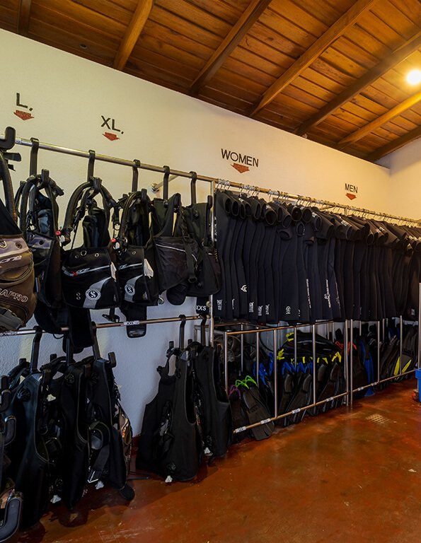 well maintained scubapro dive equipment in Divinguru Unawatuna